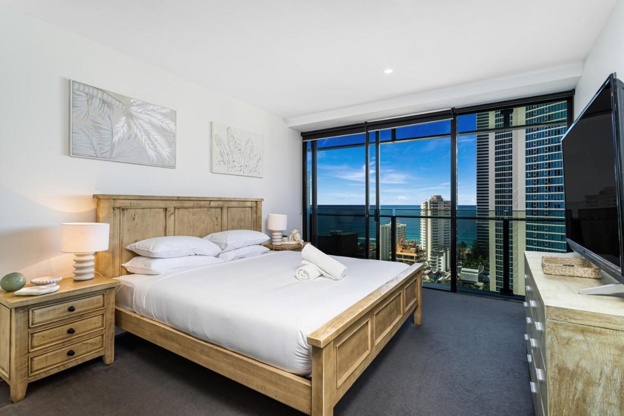 Apartment Coastal Skyline Luxury Gold Coast